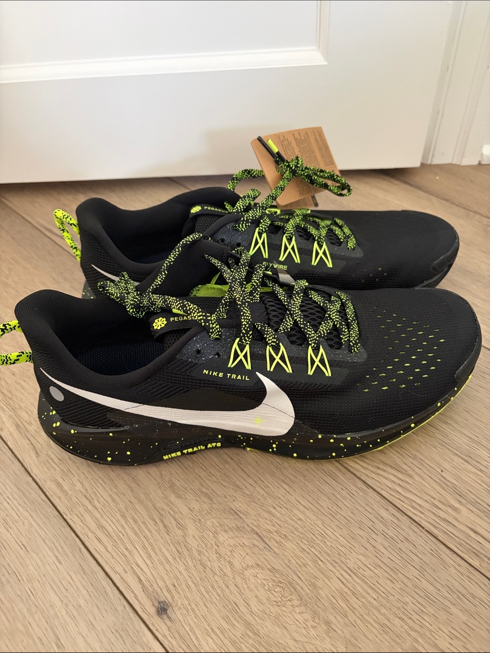 Nike Black Men Pegasus Trail 5 Sneakers with Neon Yellow Accents